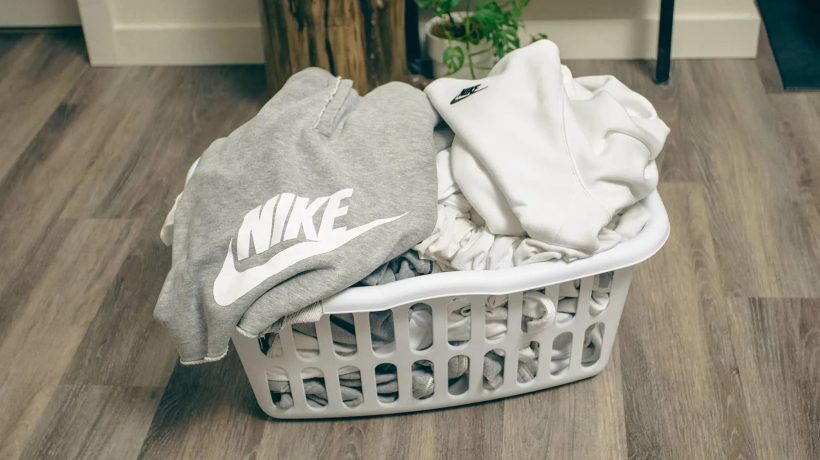 How to get rid of the smell on a polyester cloth?