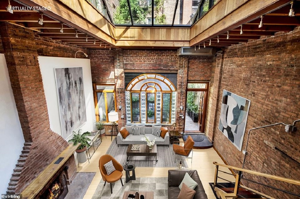 Kate Moss and Johnny Depp Apartment: A Glamorous Haven of Style and Elegance