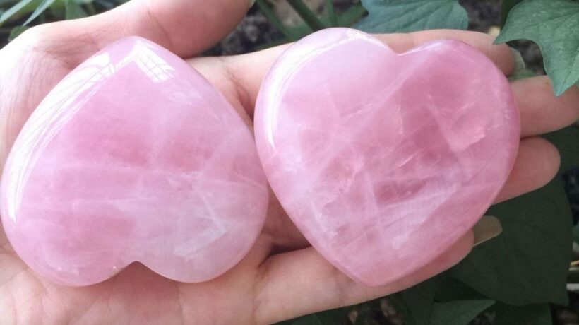 What is a Rose Quartz: The Healing Gem of Love and Compassion