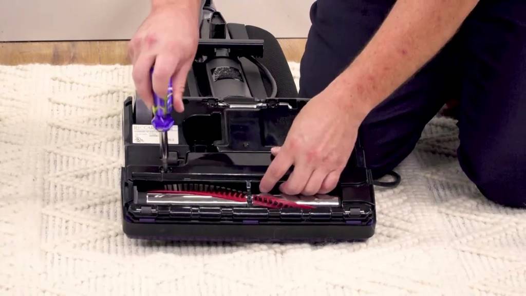 Signs Your Vacuum Belt Needs Replacing